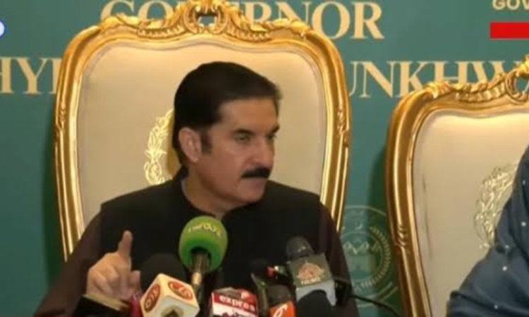 KP governor pledges police support, pay raise under new setup
