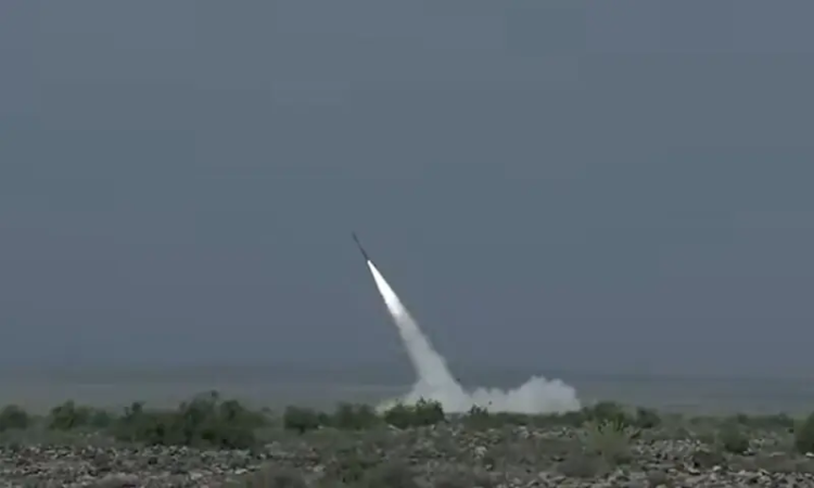 Pakistan Army successfully tests Fatah-2 extended-range hypersonic missile