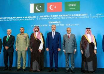 Pakistan, Saudi Arabia, Türkiye to review regional situation under Makkah defence pact