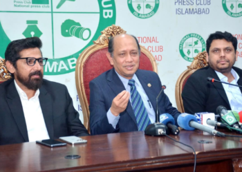 Malaysian envoy calls for expanding trade, investment ties with Pakistan