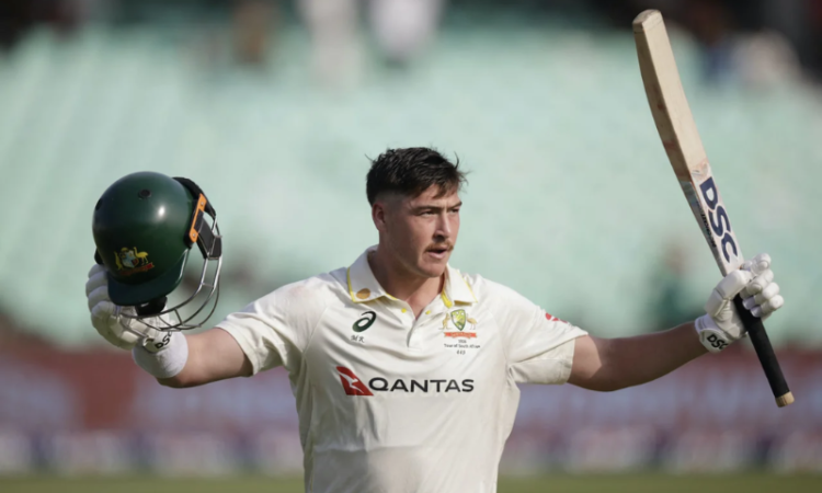 Renshaw’s career-best 190 puts Australia in control against South Africa