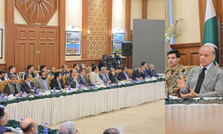 Shehbaz announces Rs160bn development package for KP, vows to restore peace