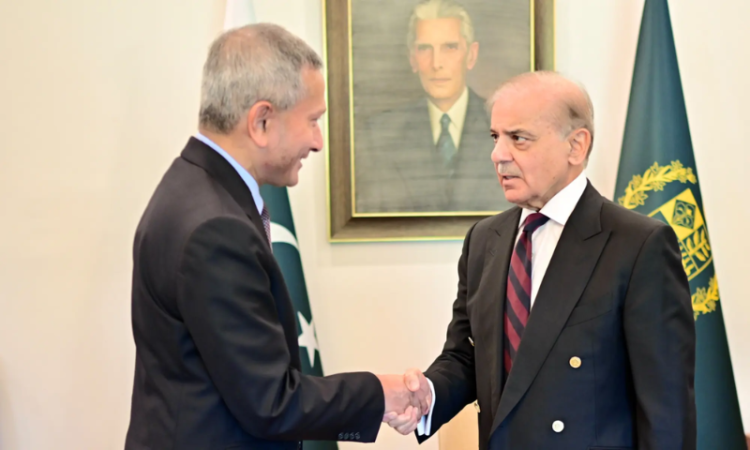 Pakistan, Singapore pledge to strengthen ties, expand economic cooperation