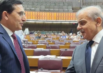 PTI accepts government talks ahead of October 4 long march