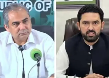 Talks collapse as Naqvi blames KP CM for PTI long march