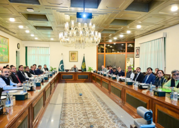 Ishaq Dar reviews preparations for Pakistan-Bahrain Joint Ministerial Commission