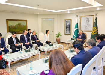 Pakistan, China reaffirm commitment to strengthen strategic partnership