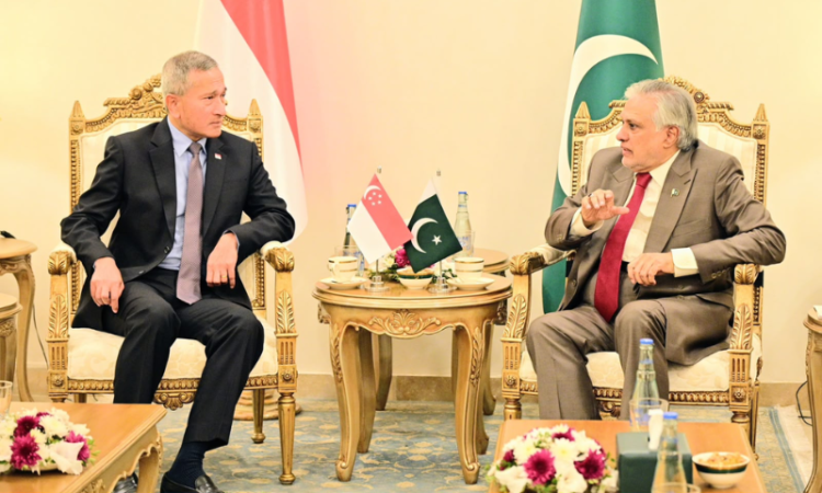 Pakistan, Singapore review bilateral ties, explore new areas of cooperation