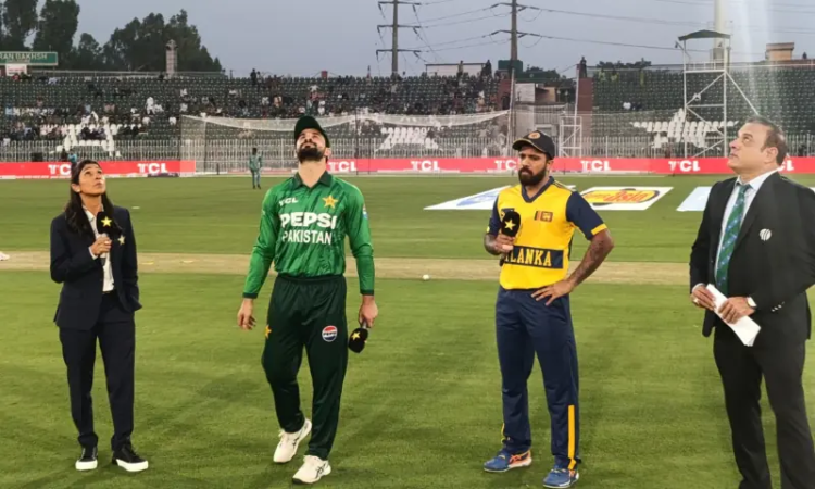 Pakistan hand T20I debuts to Razaullah, Imran as Sri Lanka elect to bat
