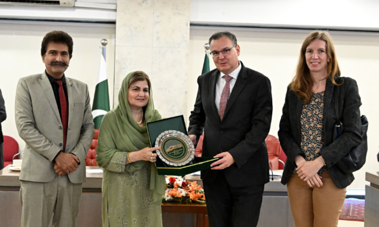 Pakistan–Switzerland parliamentary group discusses cooperation in trade, education, climate resilience