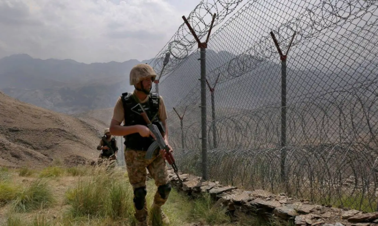 Pakistan Army destroys Afghan Taliban posts following cross-border firing