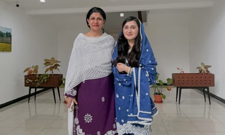 Dr. Robina Awan meets Pakistan’s ambassador to UNESCAP in Bangkok