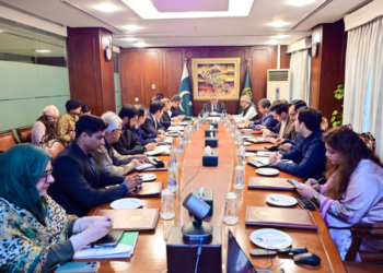 Dar reviews preparations for SCO summit in Islamabad in 2027
