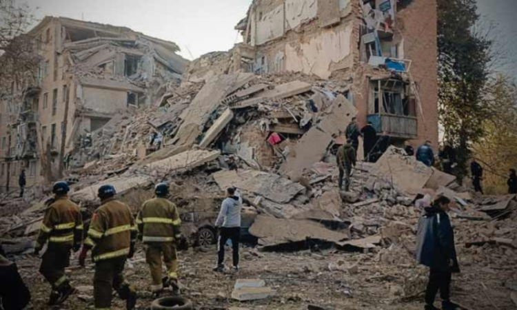 Russia launches one of its biggest strikes on Ukraine, killing at least 11
